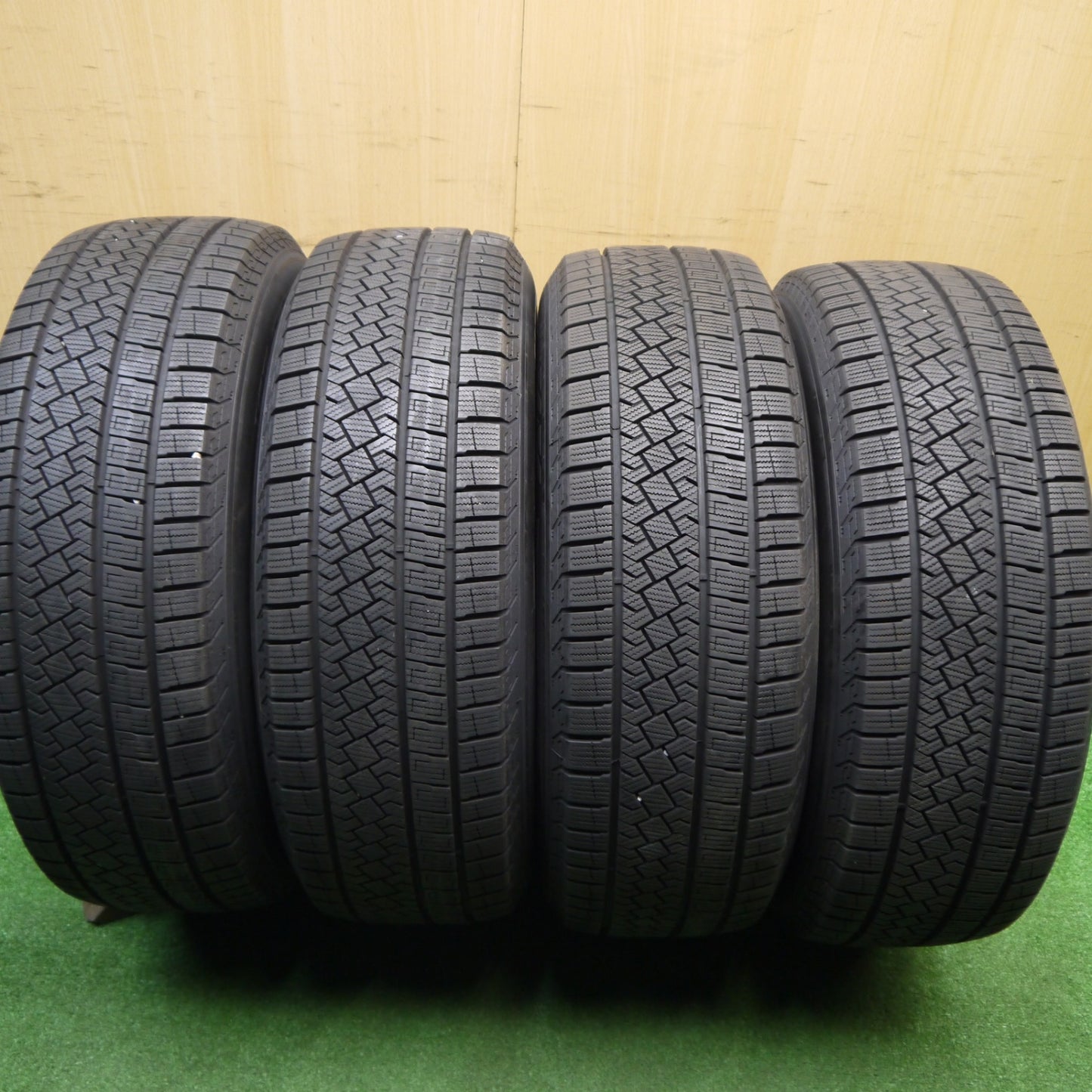 バリ溝!24年!9.5分以上★スタッドレス 225/65R17 ピレリ アイスゼロ アシンメトリコ MANARAY SPORT マナレイ スポーツ 17インチ PCD114.3/5H★5111201Hス