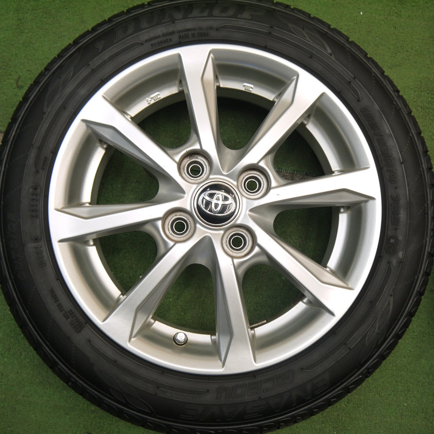 キレイ!23年★トヨタ LA700S ピクシス メガ 純正 155/65R14 ダンロップ エナセーブ EC204 14インチ PCD100/4H★5061302Hノ