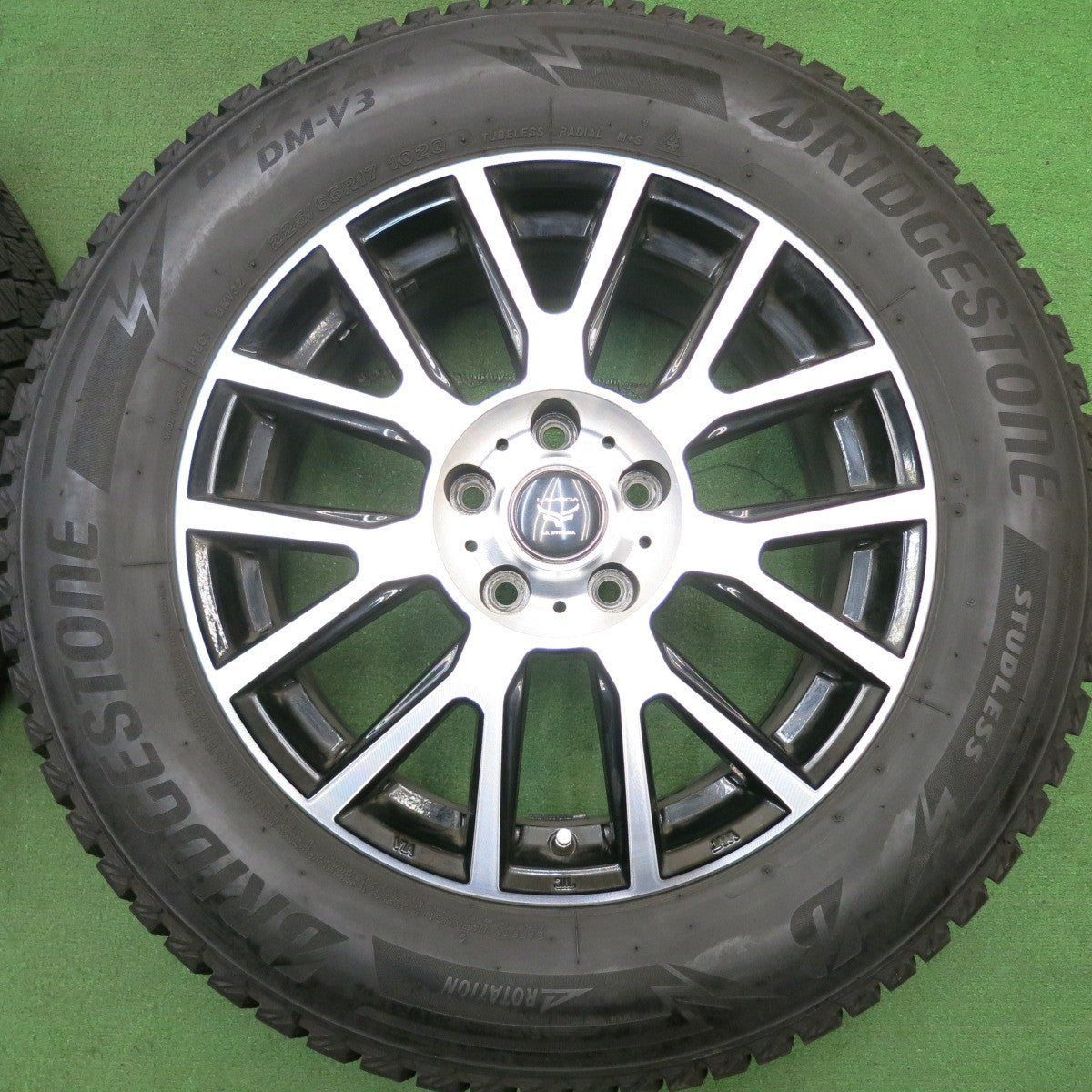 バリ溝!21年!キレイ!9分★スタッドレス 225/65R17 ブリヂストン ブリザック DM-V3 LAMBDA LA STRADA 阿部商会 17インチ PCD114.3/5H★5062003HAス