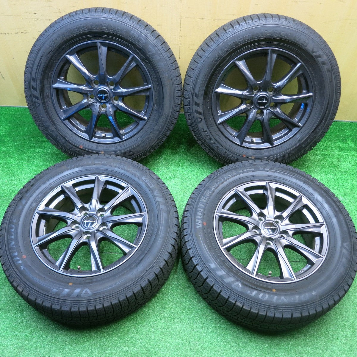 バリ溝!23年!キレイ!9.5分以上★40 アルファード ヴェルファイア 等 225/65R17 スタッドレス ダンロップ ウインターマックス 03 DUFACT デュファクト 17インチ PCD120/5H★5102302HAス