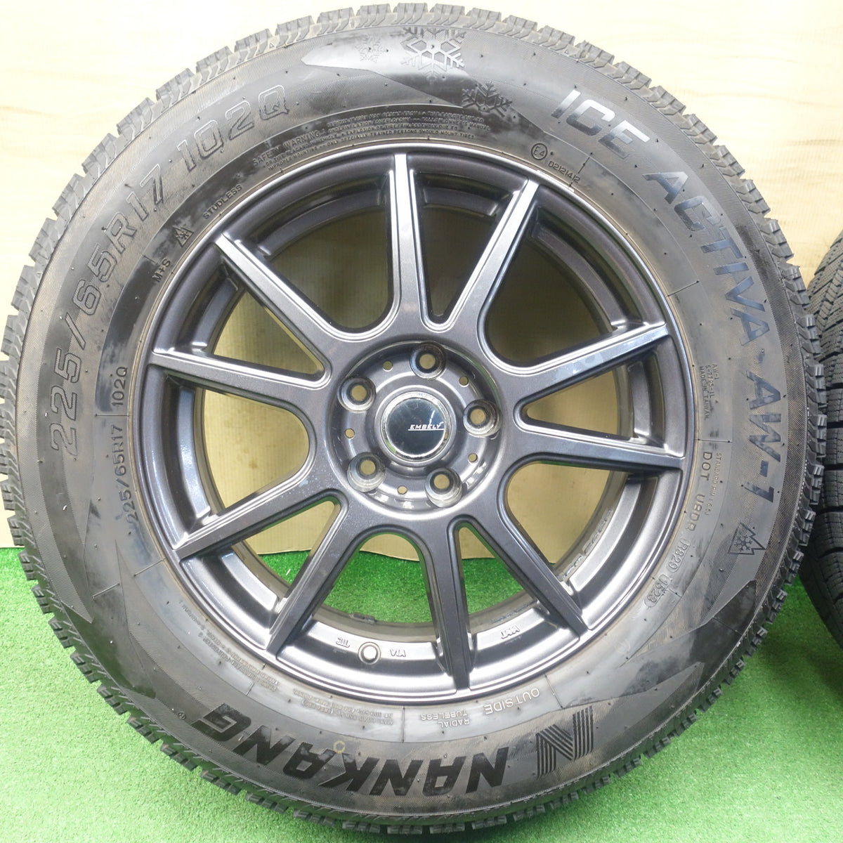 バリ溝!23年!9.5分★スタッドレス 225/65R17 ナンカン アイスアクティバ AW-1 EMBELY 17インチ PCD114.3/5H★6020502KTス