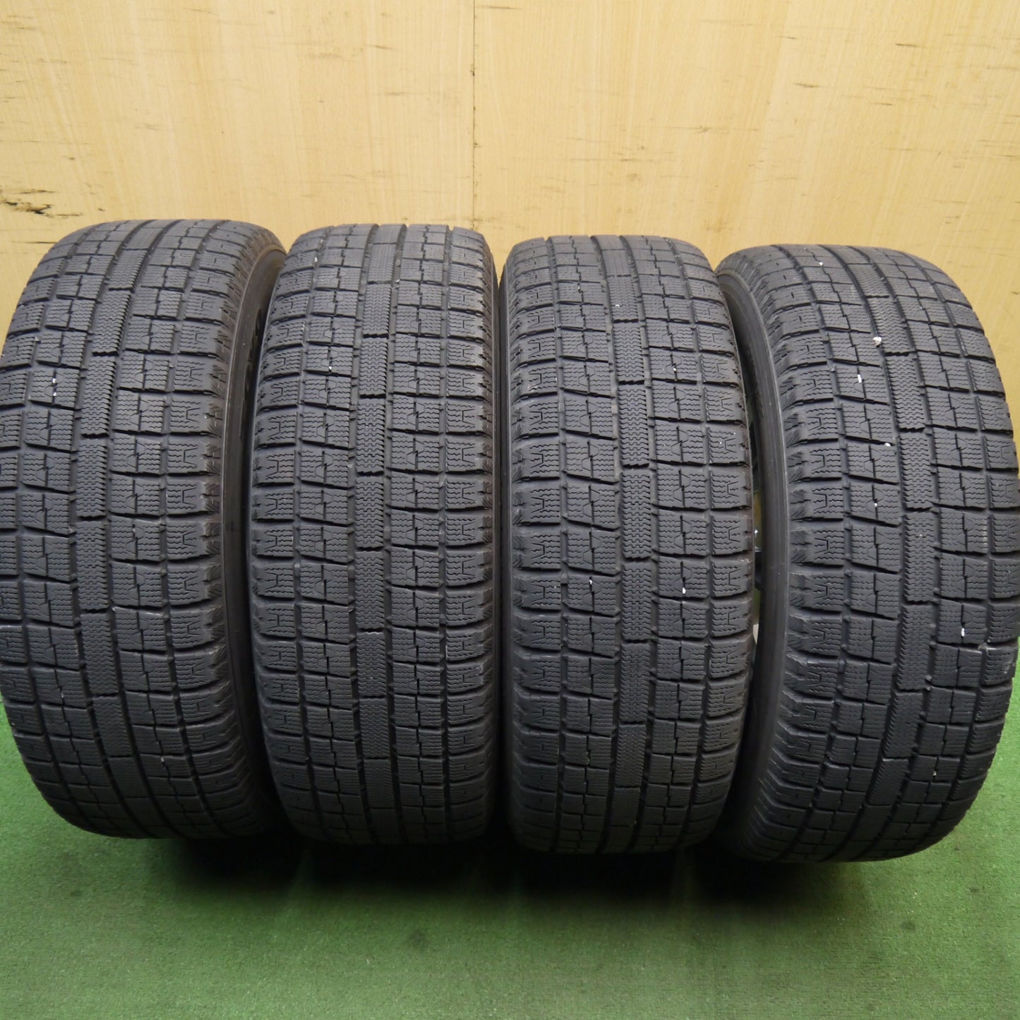 バリ溝!キレイ!9.5分★スタッドレス 205/55R16 トーヨー ガリット G5 JOKER ジョーカー 16インチ PCD114.3/5H★5053008Hス
