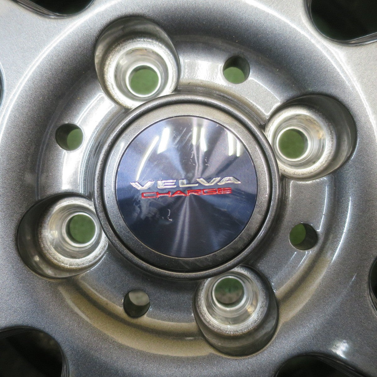 バリ溝!22年!キレイ!ほぼ10分★スタッドレス 155/70R13 ブリヂストン ブリザック VRX2 VELVA CHARGE ヴェルヴァ 13インチ PCD100/4H★5092406NJス