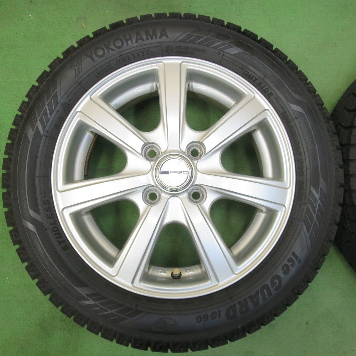 バリ溝!22年!キレイ!9.5分★スタッドレス 165/65R14 ヨコハマ アイスガード iG60 PRD 社外 アルミ 14インチ PCD100/4H★5033106イス