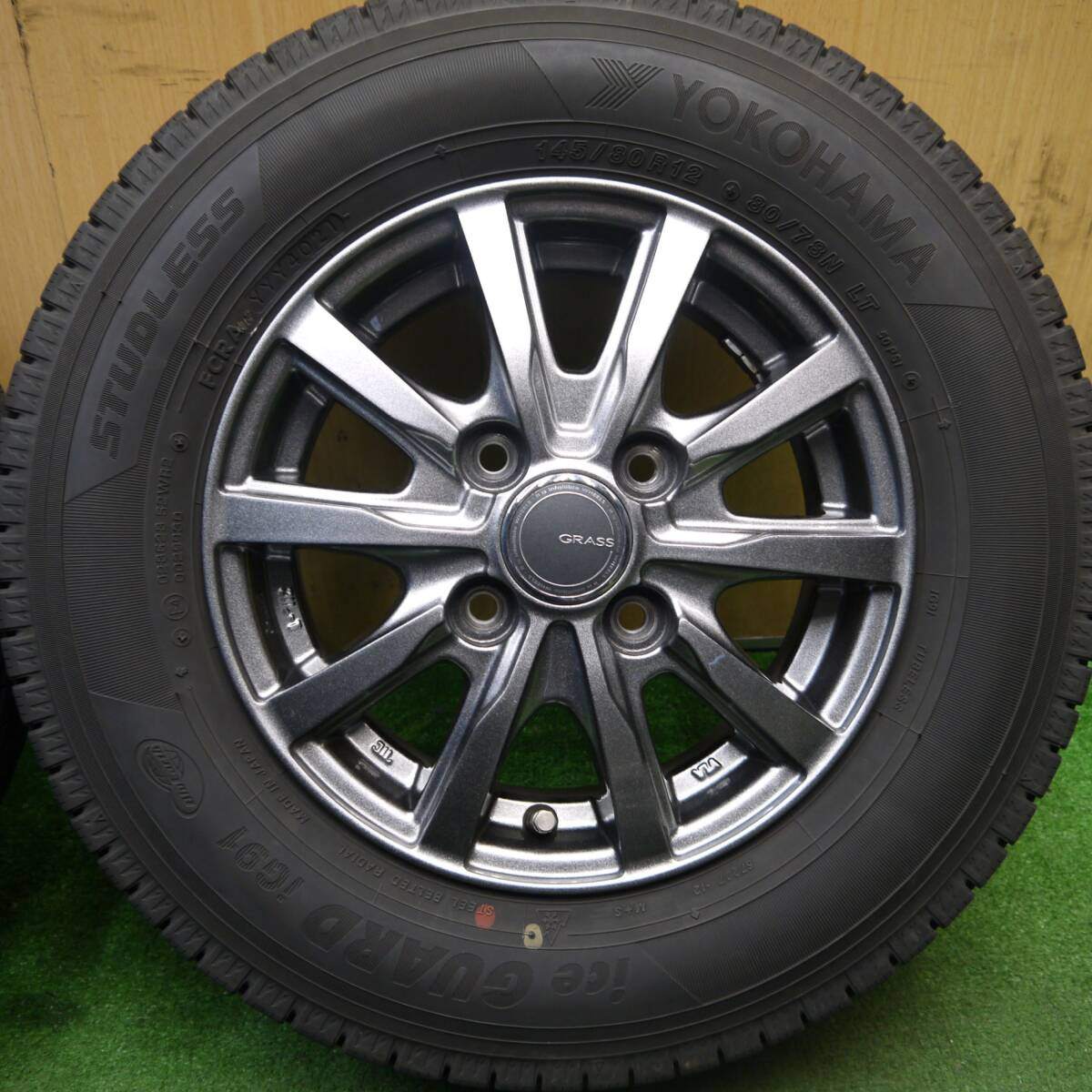 バリ溝!21年!キレイ!9.5分★スタッドレス 145/80R12 80/78N ヨコハマ アイスガード iG91 GRASS グラス 12インチ PCD100/4H★5040803Hス