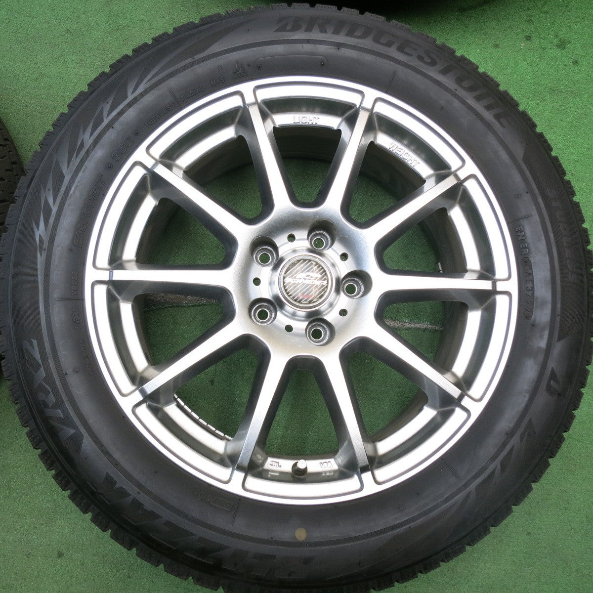 バリ溝!22年!8.5分★スタッドレス 215/60R17 ブリヂストン ブリザック VRX2 SCHNEIDER シュナイダー 17インチ PCD114.3/5H★5081411HAス