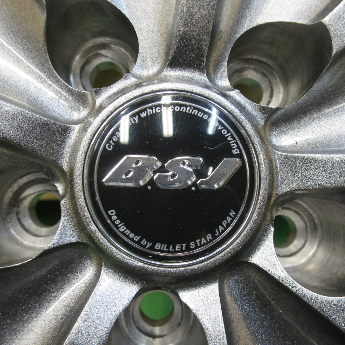 タイヤほぼ未使用!24年!キレイ★アウディ 等 B.S.J 205/55R16 スタッドレス ヨコハマ アイスガード iG60 BILLET STAR JAPAN 16インチ PCD112/5H★5040903イス
