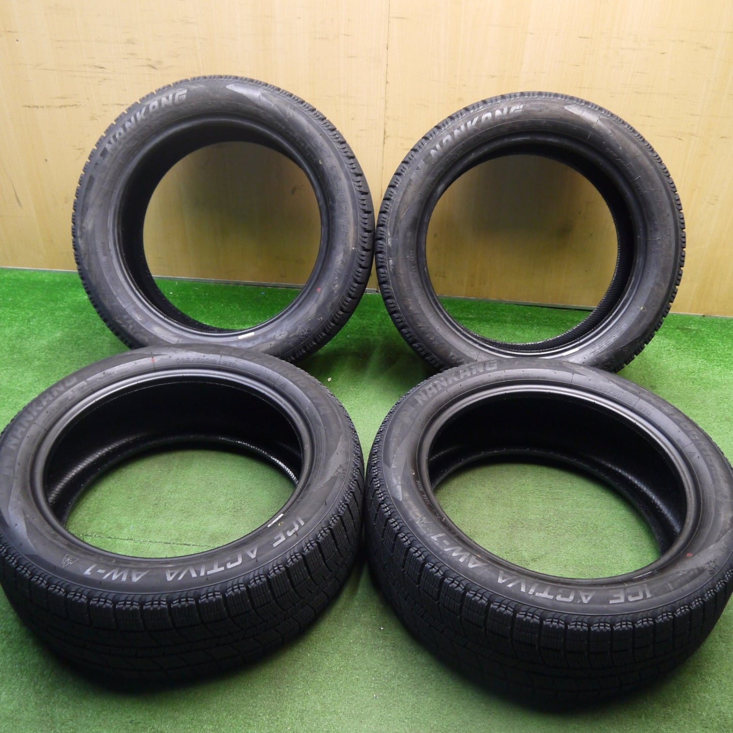 バリ溝!22年!ほぼ10分★スタッドレス 235/50R18 ナンカン アイスアクティバ AW-1 タイヤ 18インチ アルファード ヴェルファイア 等★5040407Hスタ
