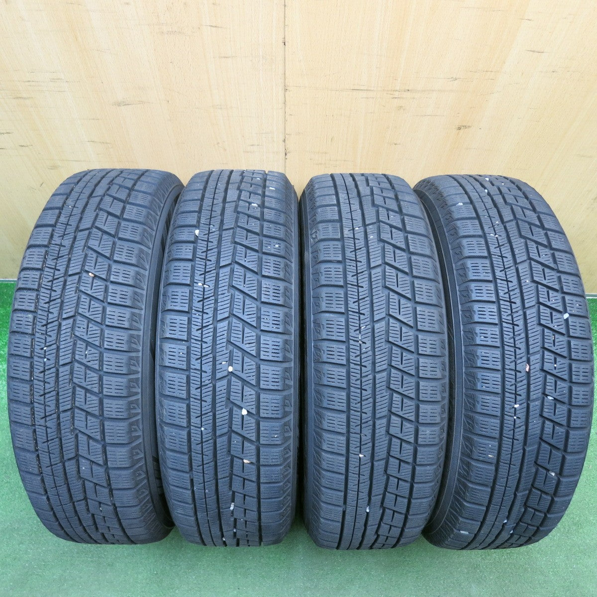 バリ溝!キレイ!9分★スタッドレス 175/65R15 ヨコハマ アイスガード iG60 ravrion selzer ラブリオン 15インチ PCD100/4H★6032810HAス