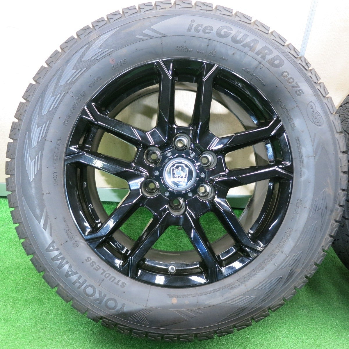 バリ溝!23年!キレイ!9.5分★BAREROCK BISON KOSEI 265/60R18 スタッドレス ヨコハマ アイスガード G075 ベアロック バイソン 光生 PCD139.7/6H★4121809TNス