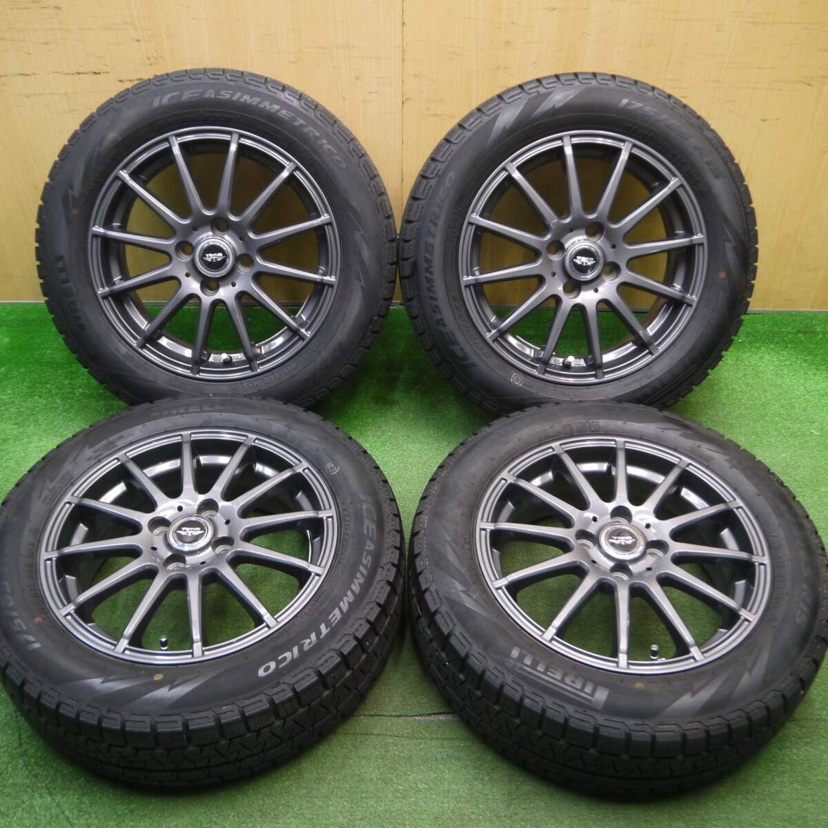 バリ溝!キレイ!9分★スタッドレス 175/65R15 ピレリ アイスアシンメトリコ TEAD テッド 15インチ PCD100/4H★5012213Hス