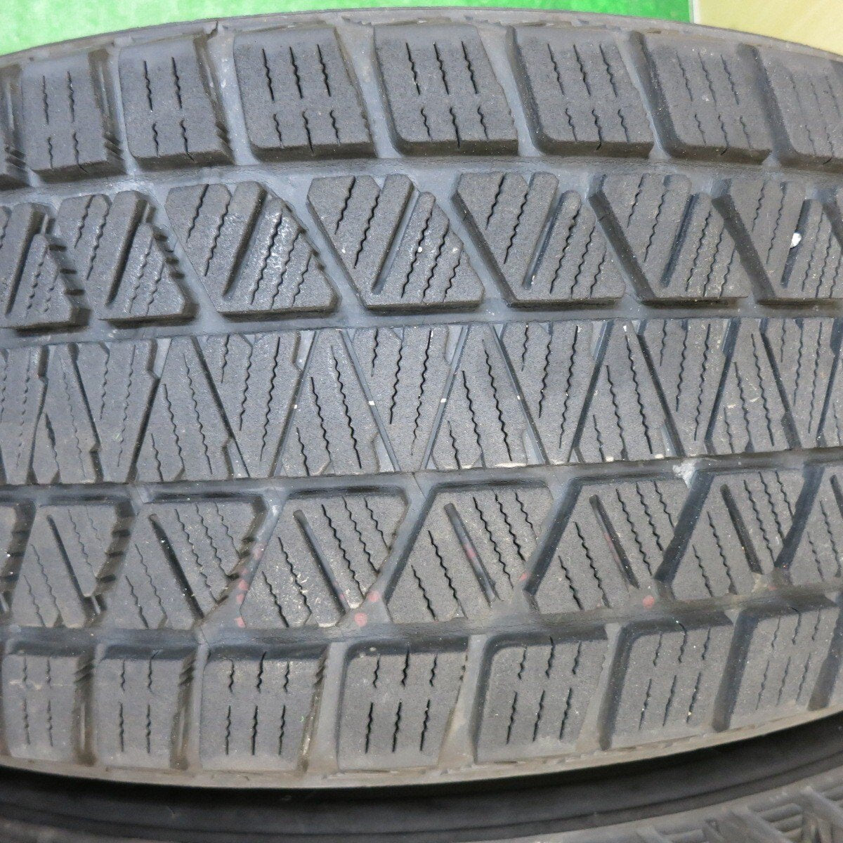 キレイ!21年★スタッドレス 225/65R17 ブリヂストン ブリザック DM-V3 ECO FORME エコフォルム 17インチ PCD114.3/5H★5031604TNス