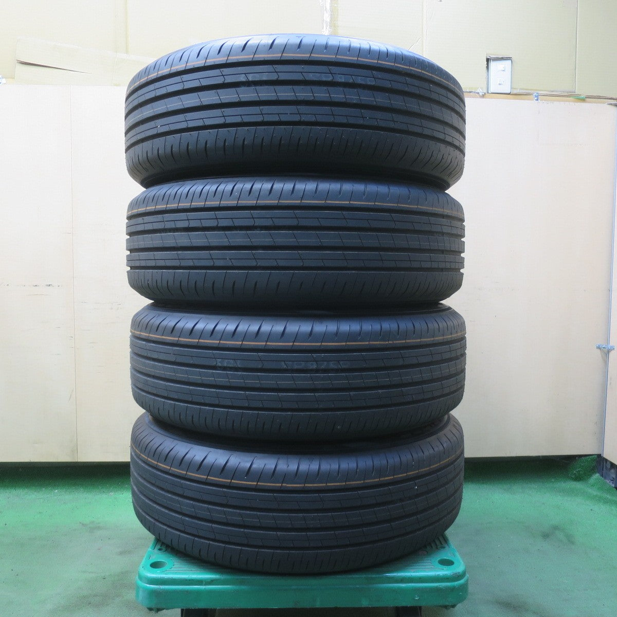 新車外し!26年★トヨタ 40系 アルファード Zグレード ヴェルファイア 純正 225/60R18 トーヨー プロクセス Comfort コンフォート 18インチ PCD120/5H★6041601イノ