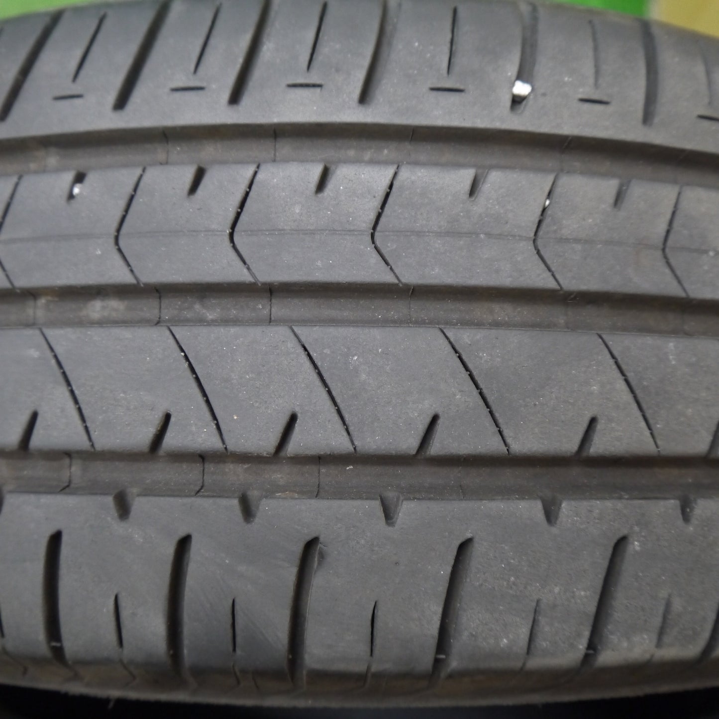 バリ溝!21年!9分!2本★205/60R16 ブリヂストン エコピア NH100RV タイヤ 16インチ ノア ヴォクシー プリウスα 等★5042201Hノタ