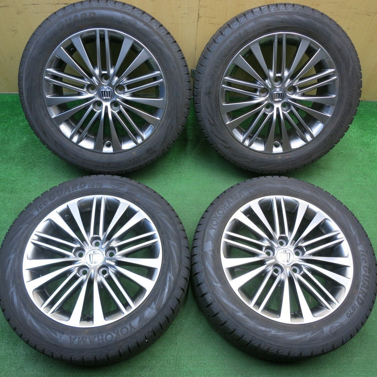 ！！専用ページ！！ トヨタ　クラウン210系オプションホイール　スタッドレス付き 9分山 バリ溝】トヨタ 210 クラウンアスリート ブラックスタイル