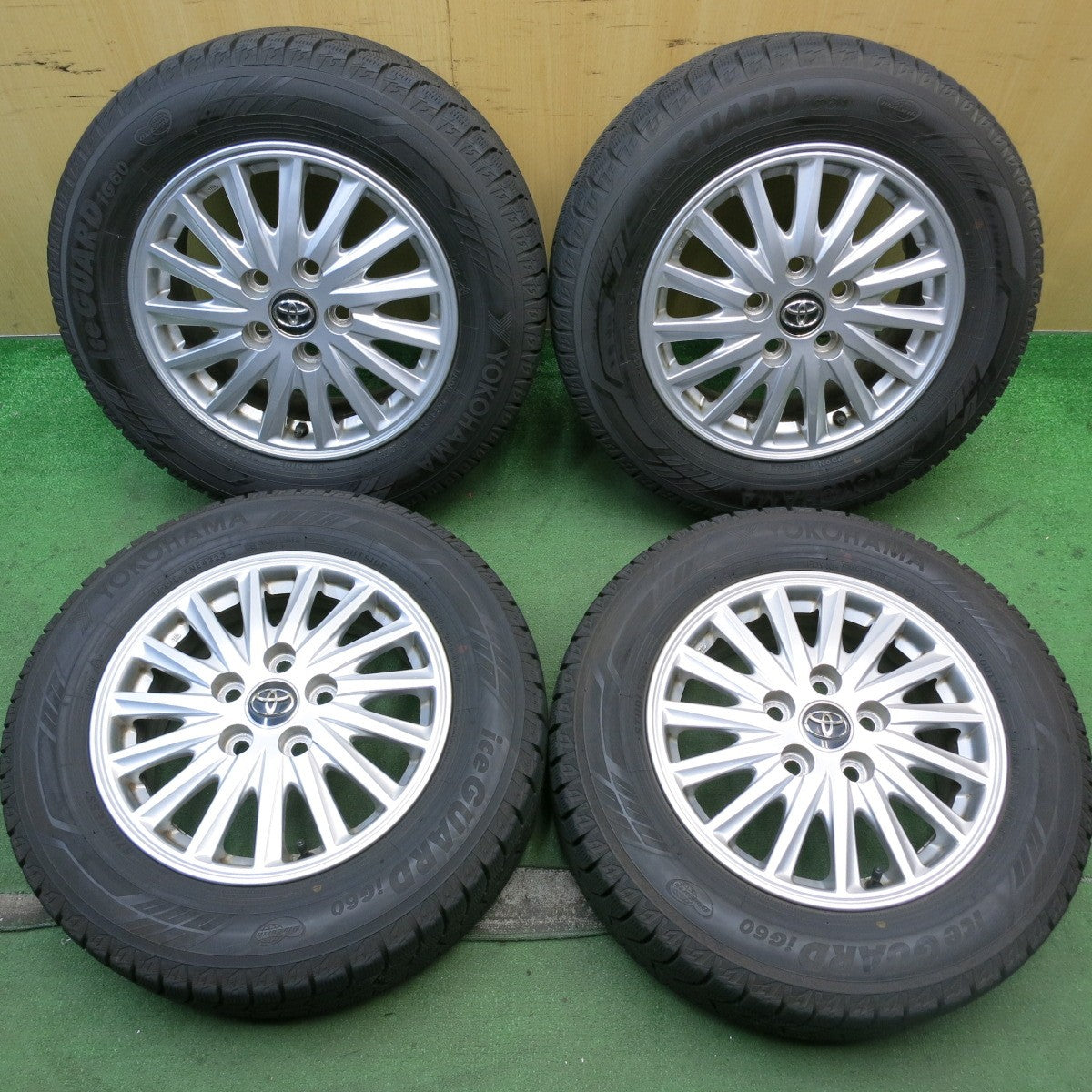 ◇中古溝有りヨコハマ195/65R15 2022年製スタッドレスセット ノア ノア ヴォクシー 80系/etc 当社指定輸入スタッドレスタイヤ 195