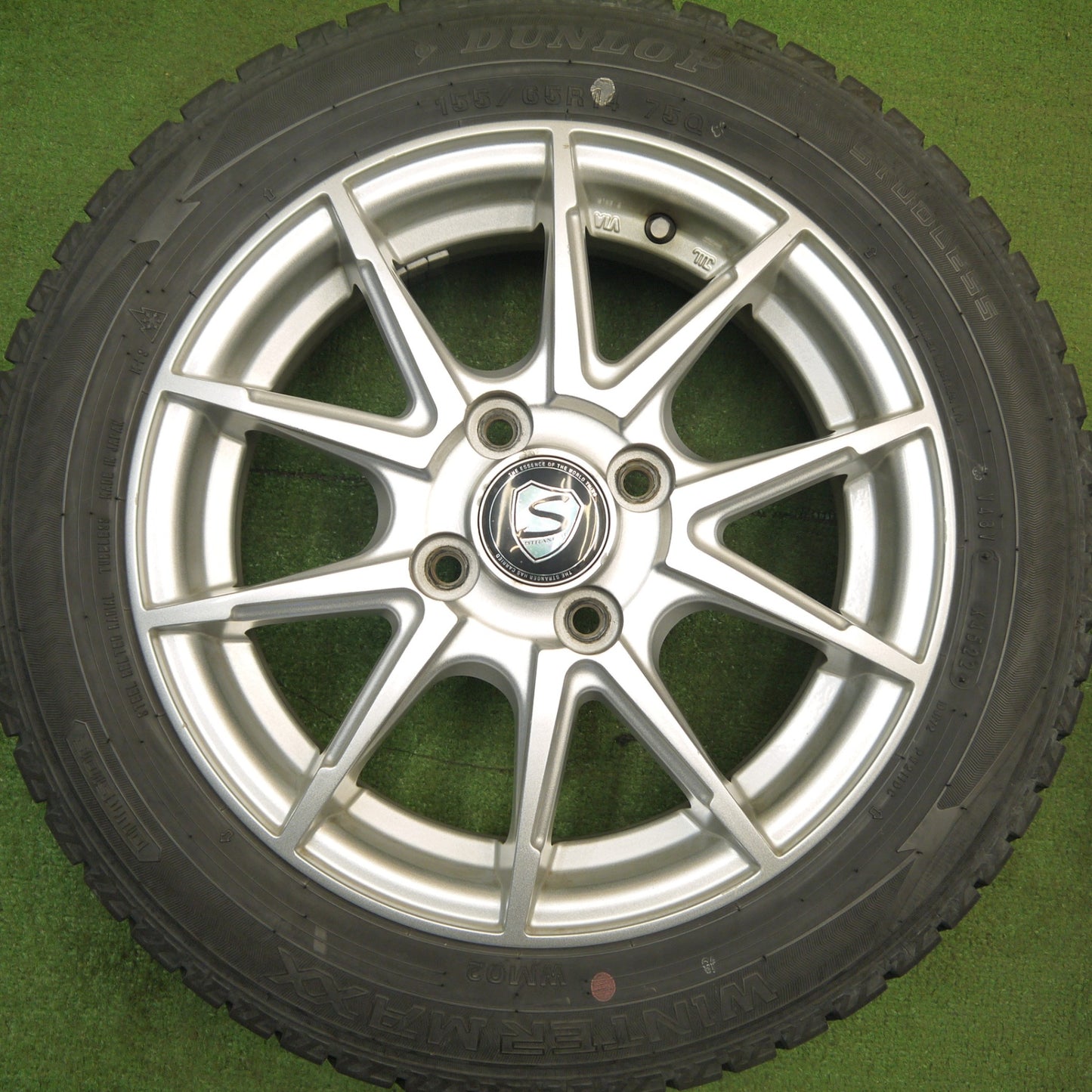 バリ溝!22年!8.5分★スタッドレス 155/65R14 ダンロップ ウインターマックス WM02 STRANGER ストレンジャー 14インチ PCD100/4H★5040902Hス