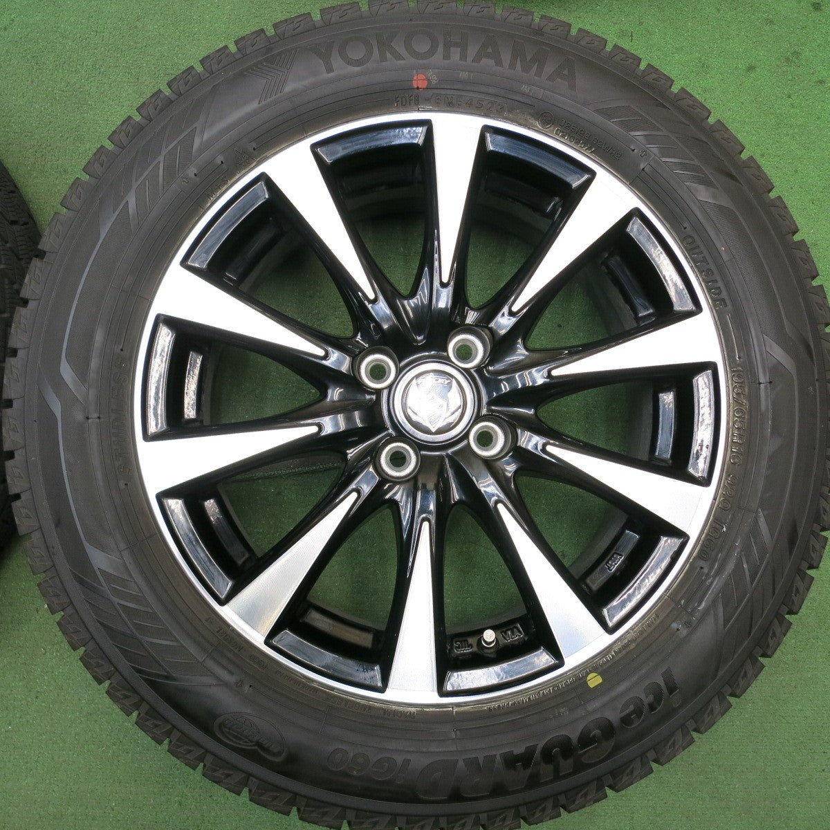 バリ溝!23年!キレイ!ほぼ10分★スタッドレス 195/65R16 ヨコハマ アイスガード iG60 RiZLEY ライツレー 16インチ PCD100/4H★5090404HAス
