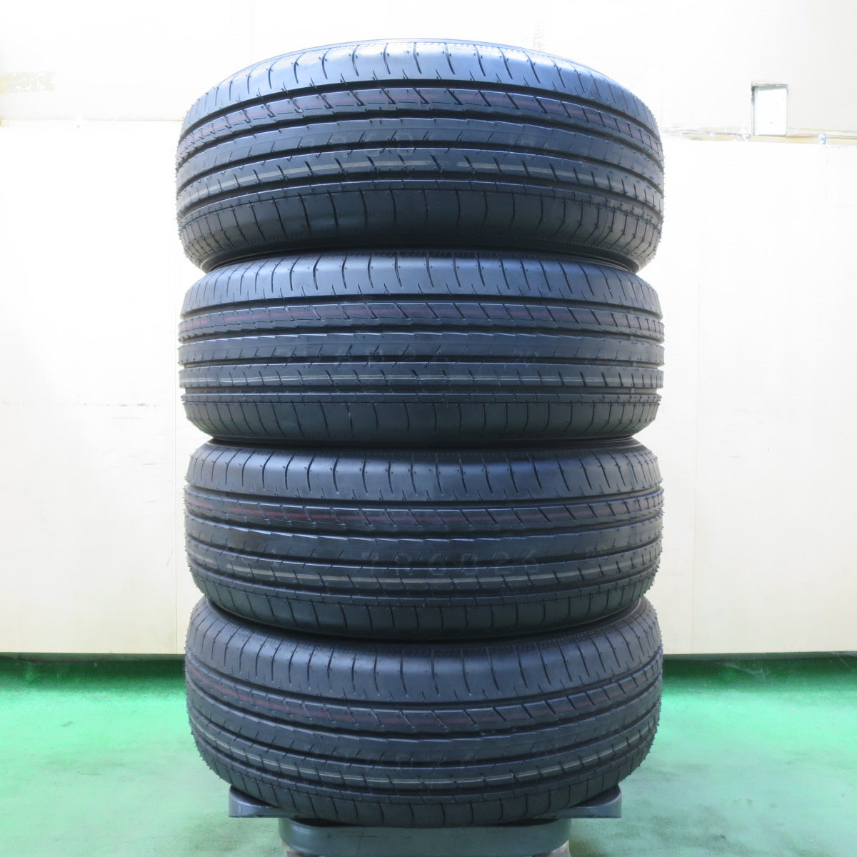新車外し！25年☆205/55R17 ヨコハマ BluEarth-GT AE51 ブルーアース 