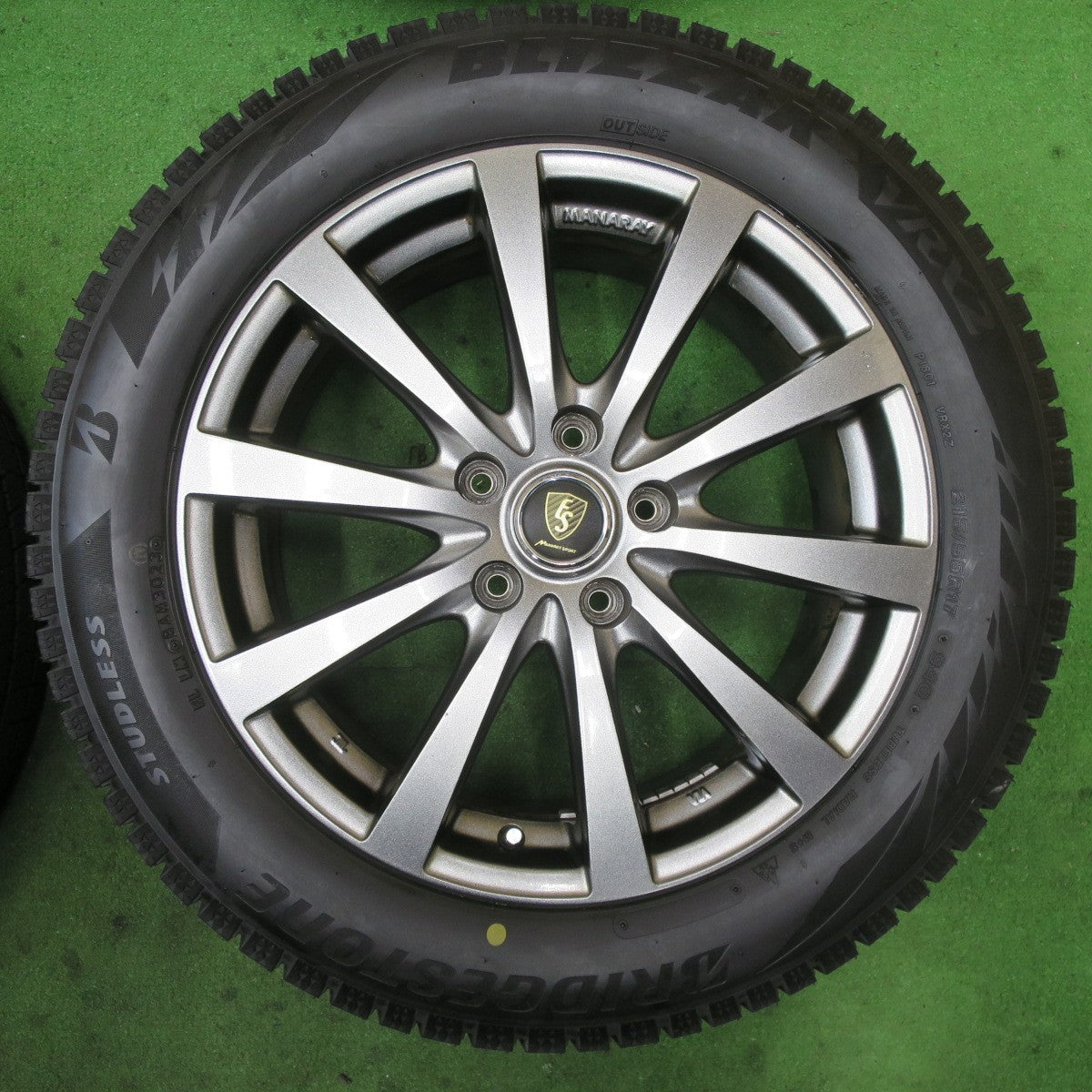 バリ溝!23年!ほぼ10分★スタッドレス 215/55R17 ブリヂストン ブリザック VRX2 MANARAY SPORT マナレイ スポーツ 17インチ PCD114.3/5H★5070104TTス
