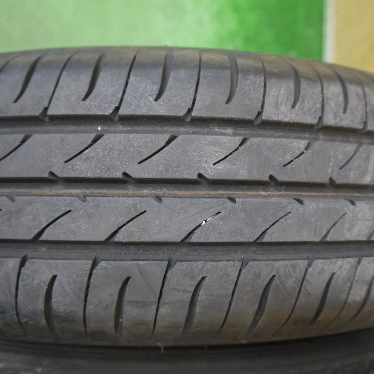 バリ溝!23年!8.5分★145/80R13 トーヨー ナノエナジー3 タイヤ 13インチ ムーヴ タント ミライース アルト ワゴンR 等★6022410Hノタ