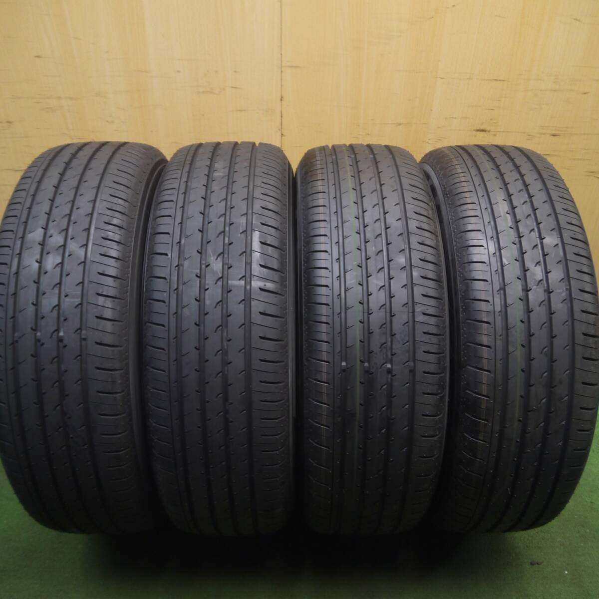 新車外し!23年★トヨタ 40系 アルファード 純正 ENKEI 225/60R18 ヨコハマ アドバン V03 エンケイ PCD120/5H★4031505Hノ