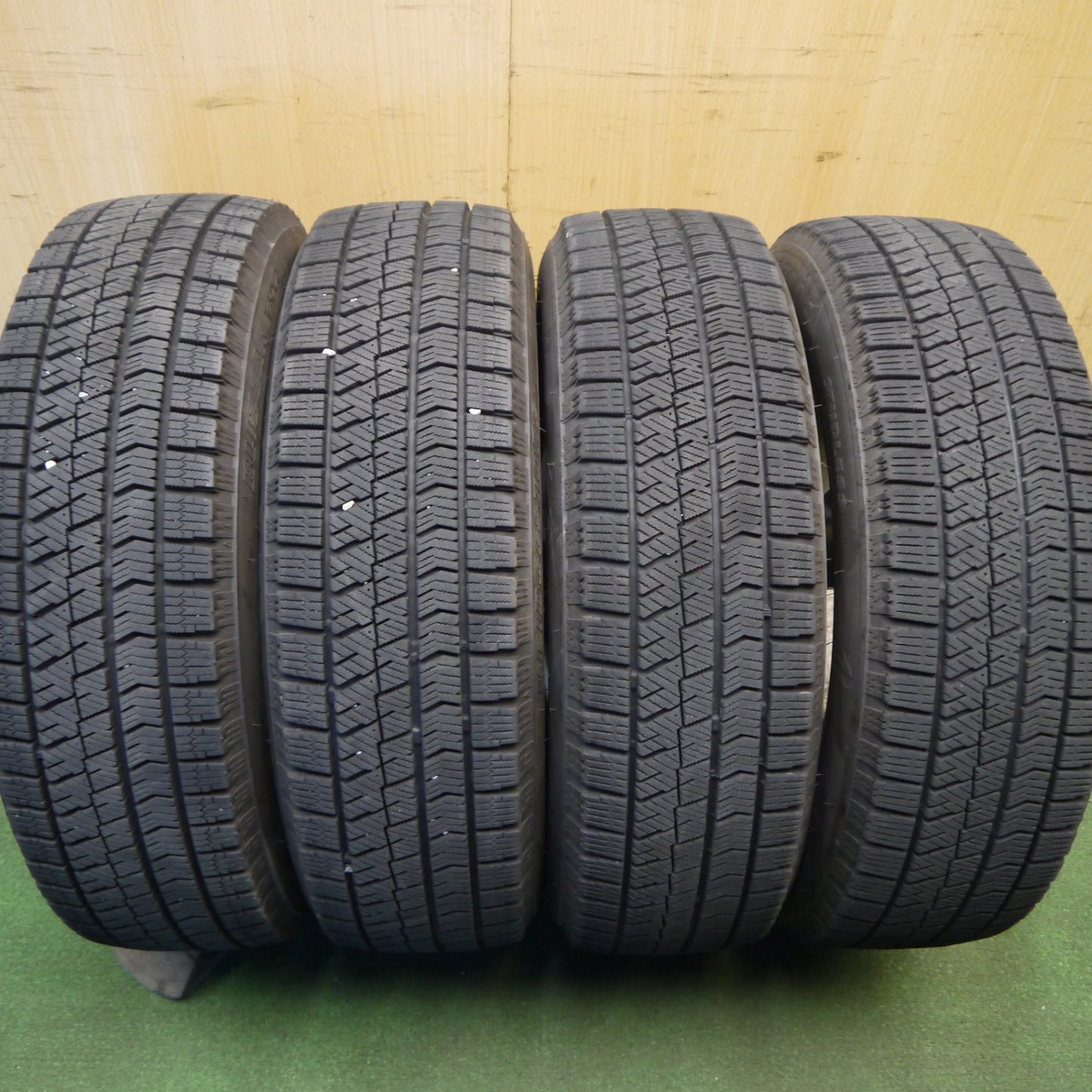 バリ溝!23年!9分★WORK LS105 175/65R15 スタッドレス ブリヂストン ブリザック VRX2 ワーク 15インチ PCD100/4H★6031606Hス