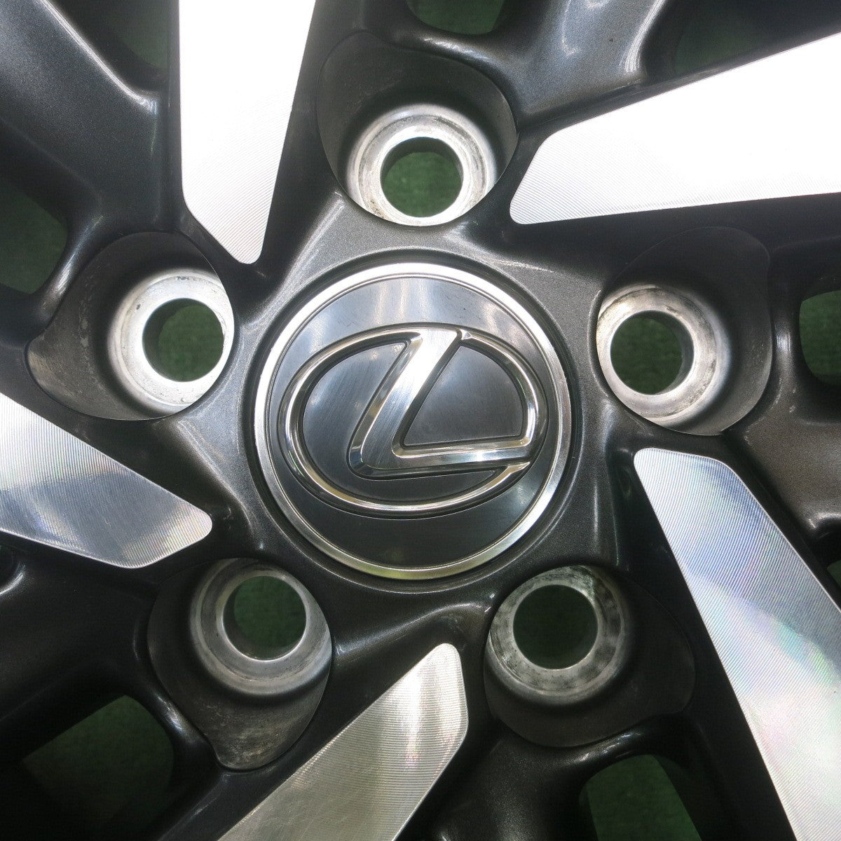 センサー付!バリ溝!21年!キレイ!9.5分★レクサス NX バージョンL 純正 225/60R18 スタッドレス ダンロップ ウインターマックス SJ8 18インチ PCD114.3/5H★5051801NJス