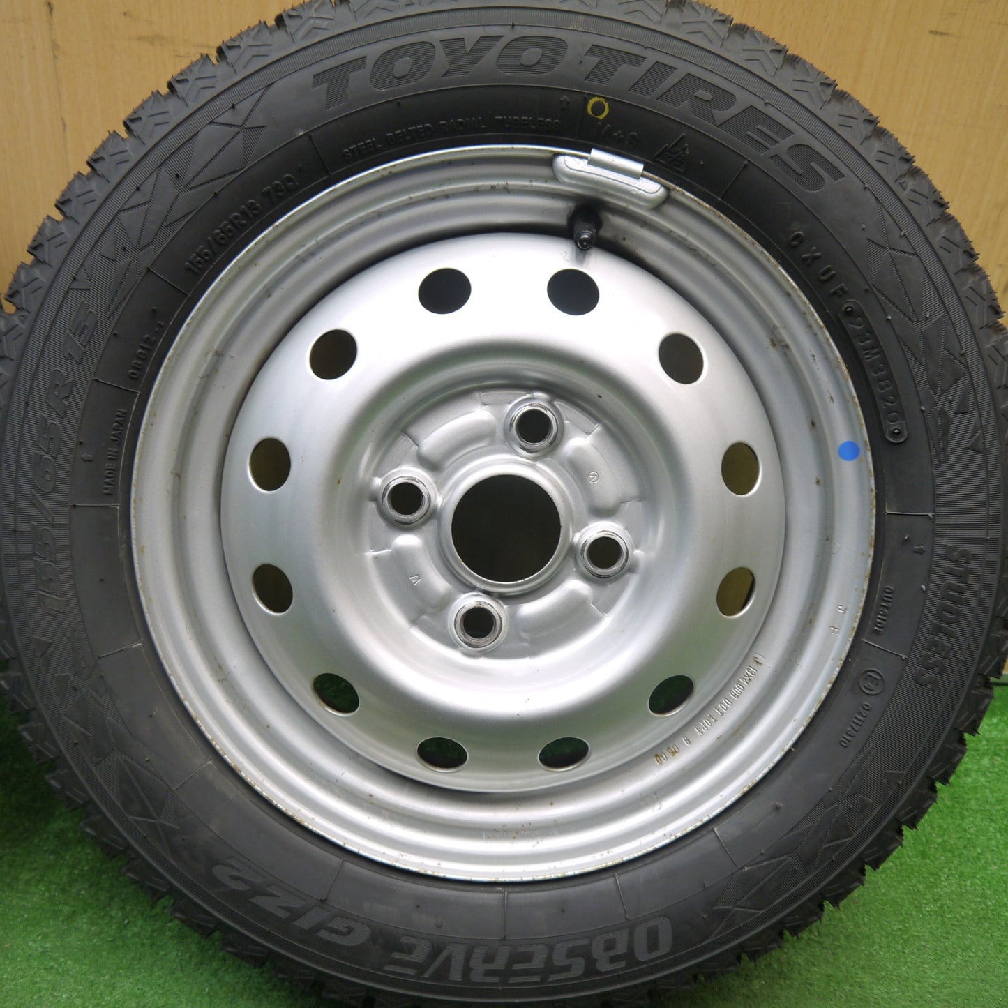 超バリ溝!キレイ!ほぼ10分★スタッドレス 155/65R13 トーヨー オブザーブ GIZ2 スチール ホイール 13インチ PCD100/4H★5061303Hス