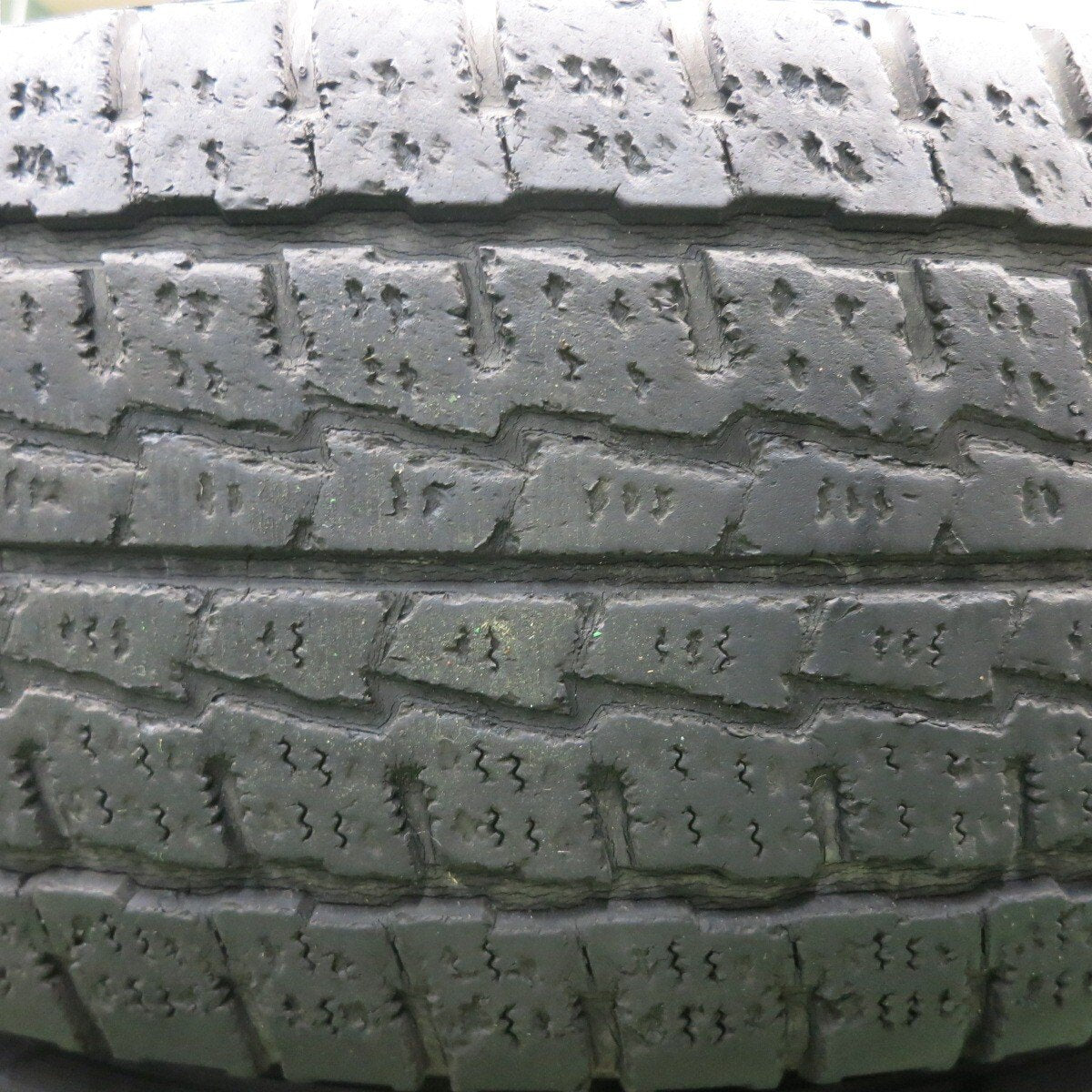 4本価格★DAYTONA デイトナ 195/80R15 スタッドレス ハンコック ウインター RW06 15インチ PCD139.7/6H★4051006HAス