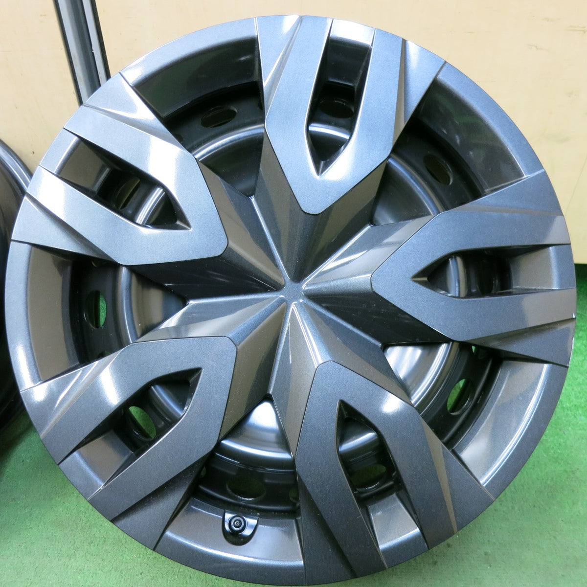 新車外し★トヨタ 60系 プリウス 純正 スチール ホイール 17インチ 17×6.5J キャップ カバー 付き PCD114.3/5H★5043003SYホ