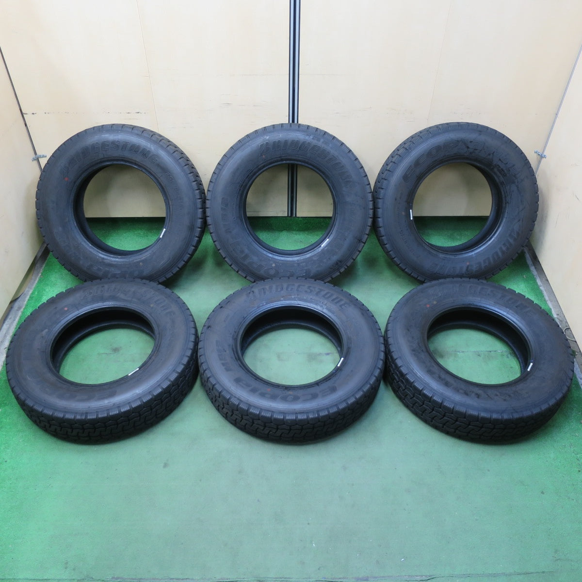 ほぼ未使用!25年!6本★トラック タイヤ 205/85R16 117/115N ブリヂストン エコピア M812 ミックス オールシーズン 16インチ★5101001イスタ