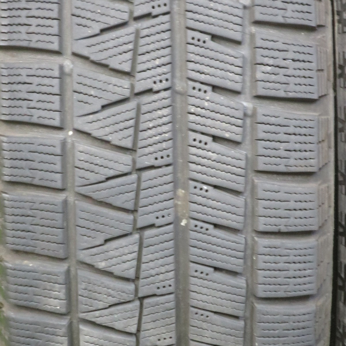 バリ溝!23年!キレイ!9分★スタッドレス 165/55R15 ブリヂストン アイスパートナー2 BALMINUM バルミナ 15インチ 軽サイズ N-BOX デイズ 等 PCD100/4H★5061903TTス