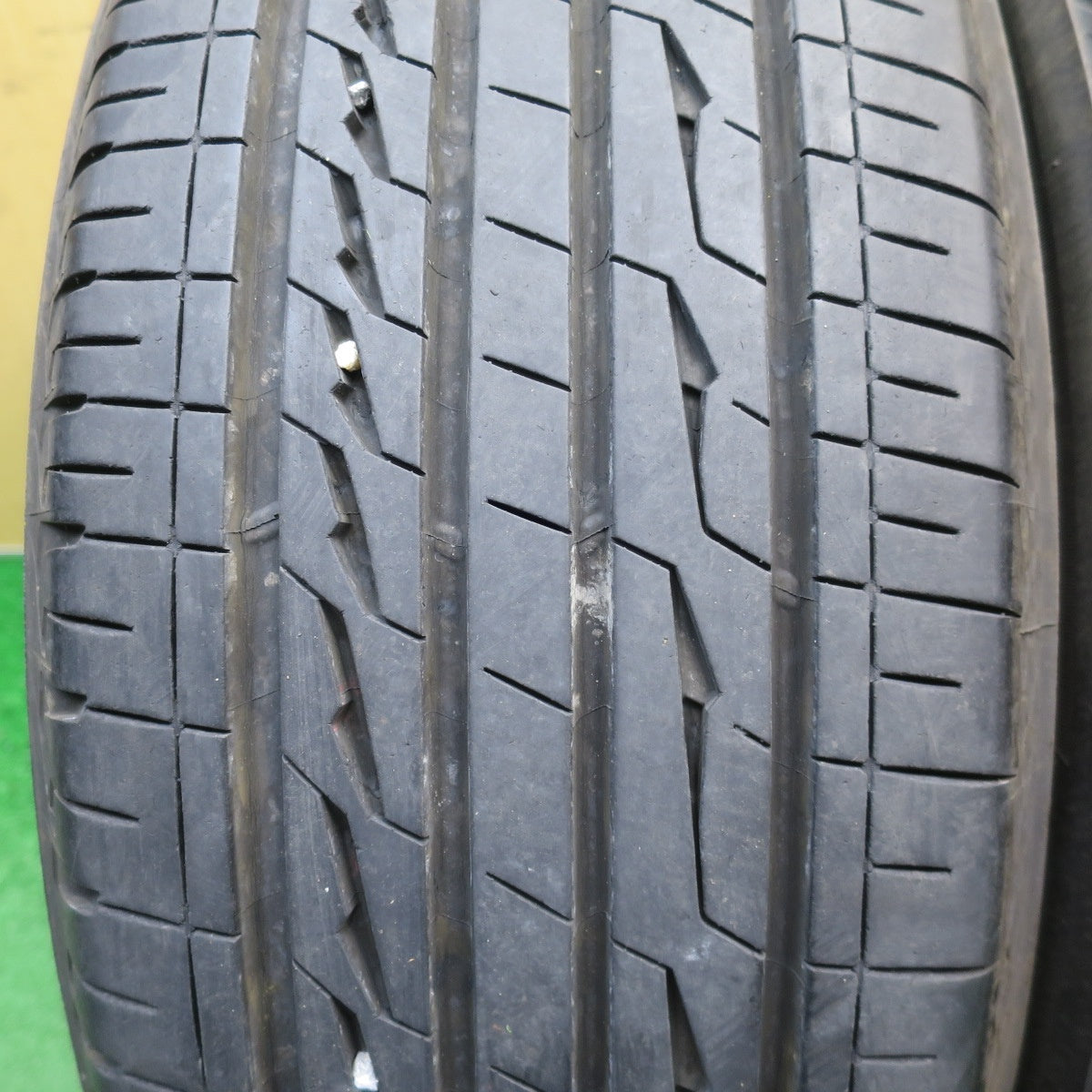 バリ溝!9.5分★225/65R17 ブリヂストン アレンザ LX100 タイヤ 17インチ RAV4 ハリアー CX-5 CX-8 等★5121811NJスタ