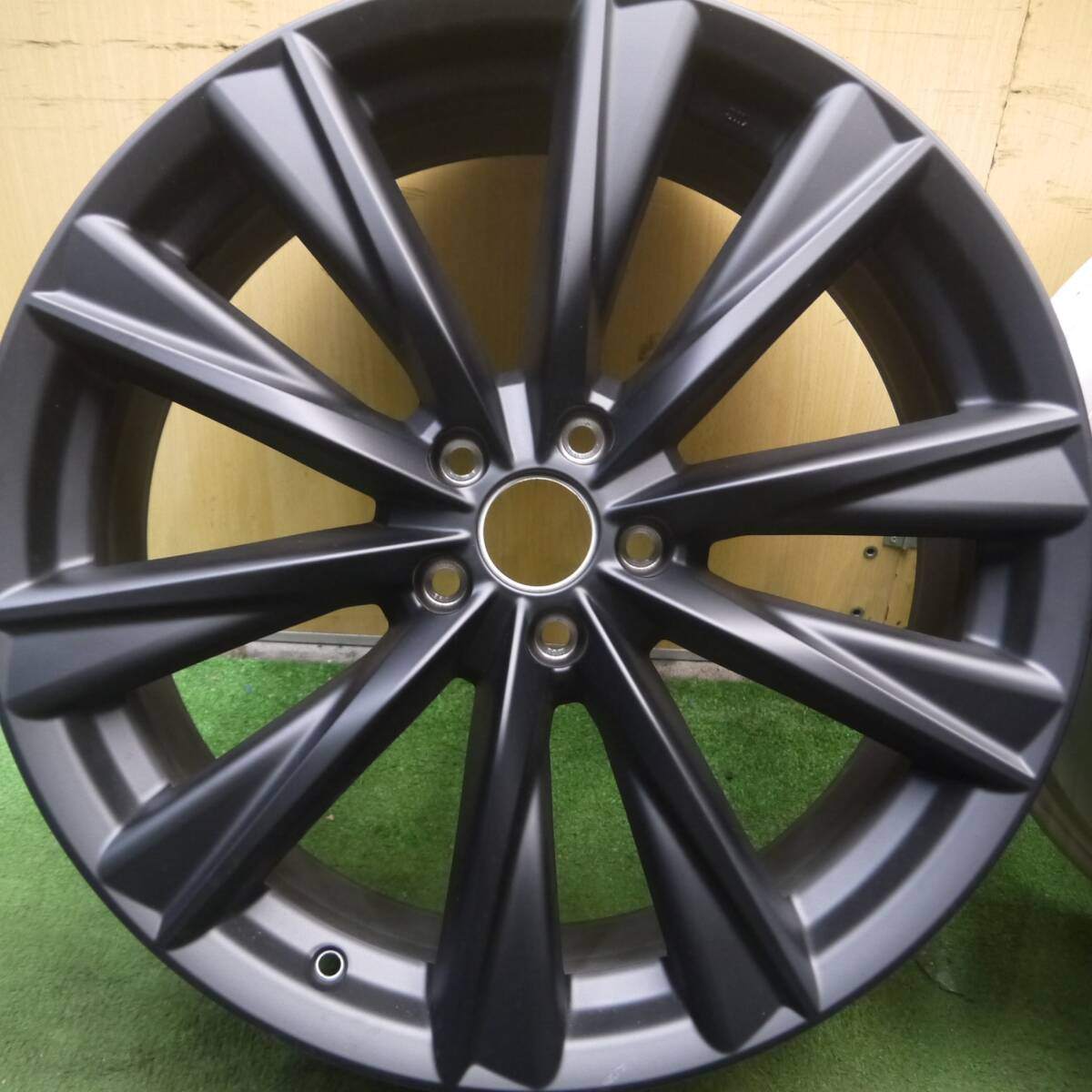 新車外し★レクサス RX500h Fスポーツ パフォーマンス 純正 ホイール 21インチ 21×8J PCD114.3/5H★4041905Hホ