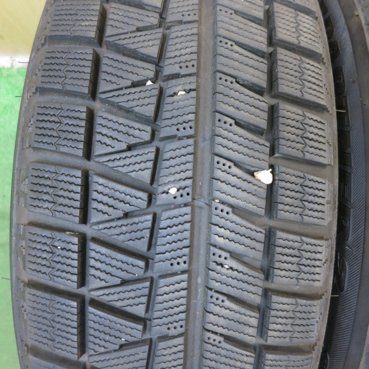 バリ溝!20年!9.5分★スタッドレス 195/65R15 ブリヂストン アイスパートナー2 15インチ プリウス セレナ等★4020901KKスタ