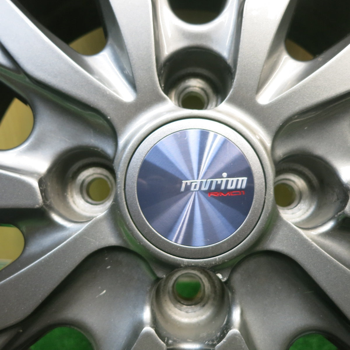 バリ溝!キレイ!9分★スタッドレス 175/65R15 ヨコハマ アイスガード iG60 ravrion RM01 ラブリオン 15インチ PCD100/4H★5042208TNス