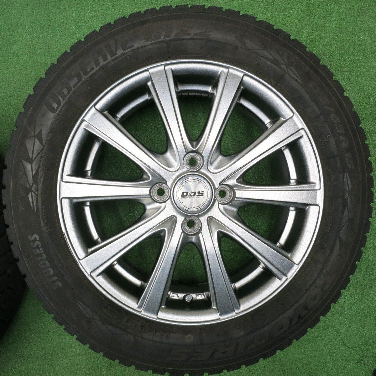 バリ溝!キレイ!8.5分★スタッドレス 175/65R15 トーヨー オブザーブ GIZ2 D.O.S. DOS 15インチ PCD100/4H★5010202NJス