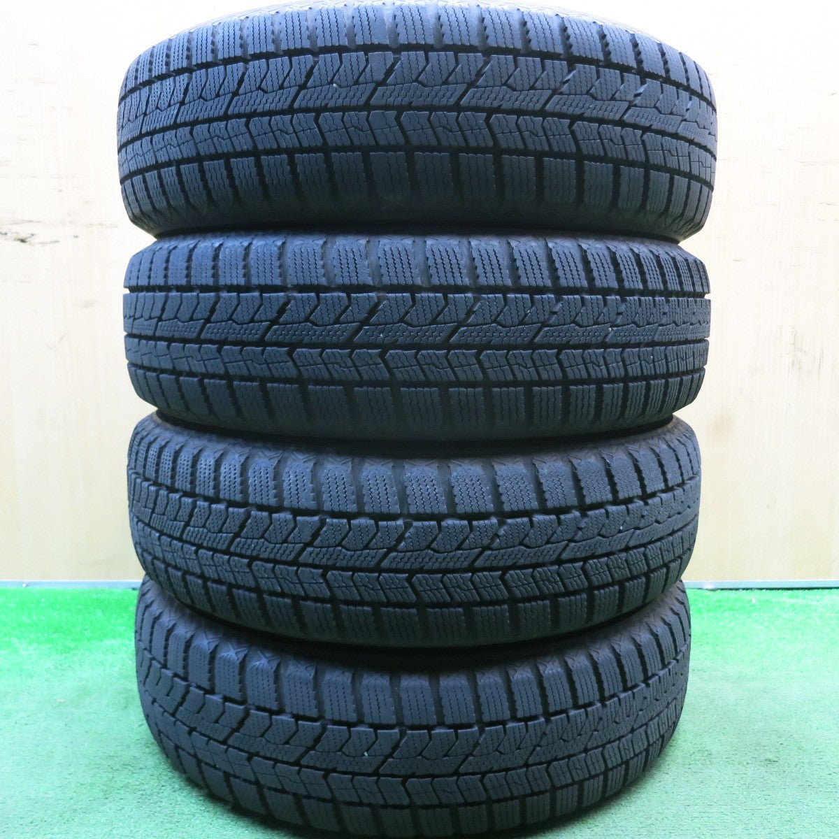 バリ溝!23年!9.5分★スタッドレス 155/65R14 トーヨー オブザーブ GIZ2 SEIN ザイン 14インチ PCD100/4H★5042705HAス