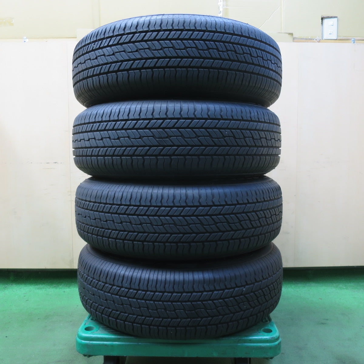 バリ溝!キレイ!9分★215/70R16 ヨコハマ ジオランダー G033 ROZEST X9 ローゼスト 16インチ PCD114.3/5H★5060505イノ