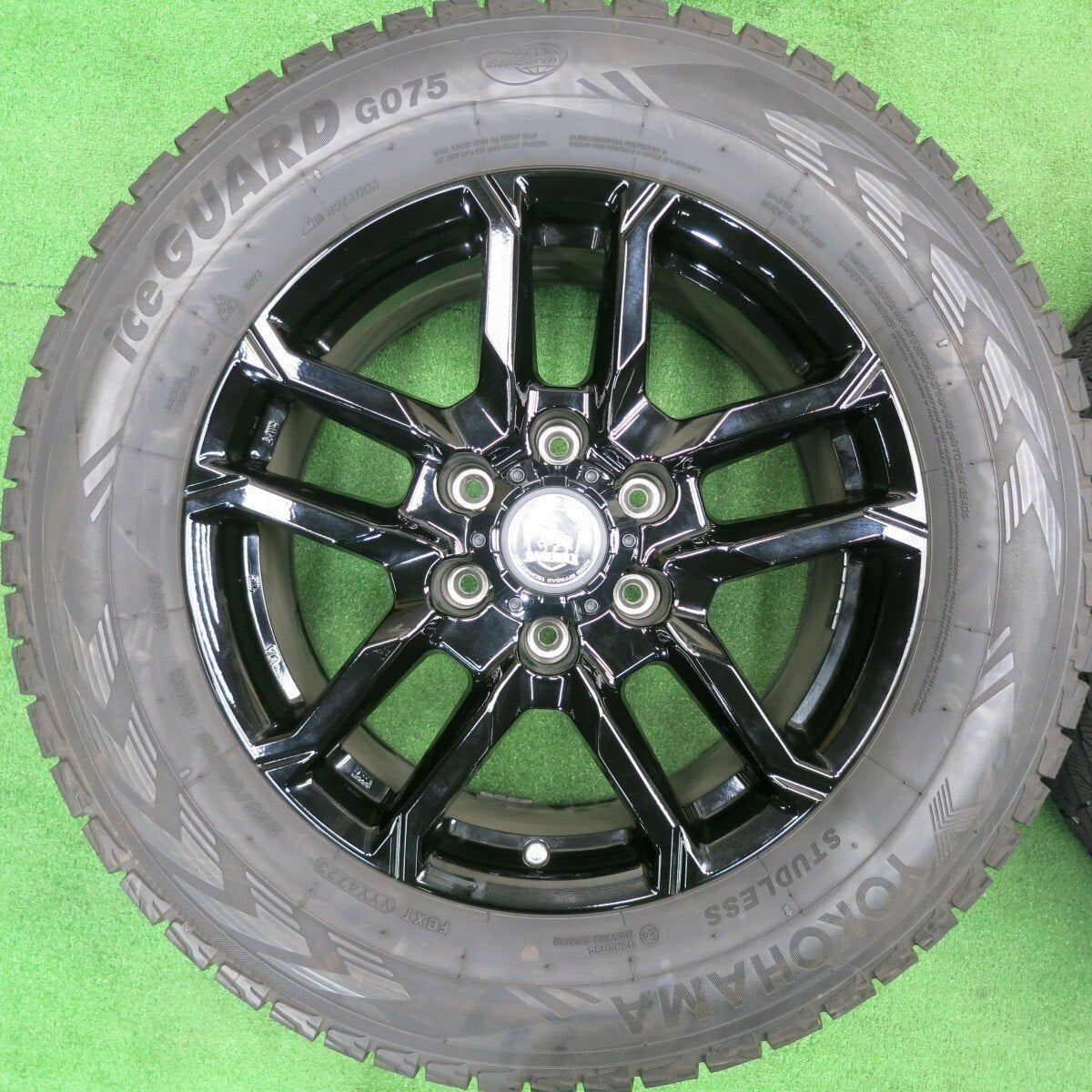 バリ溝!23年!キレイ!9.5分★BAREROCK BISON KOSEI 265/60R18 スタッドレス ヨコハマ アイスガード G075 ベアロック バイソン 光生 PCD139.7/6H★4121809TNス