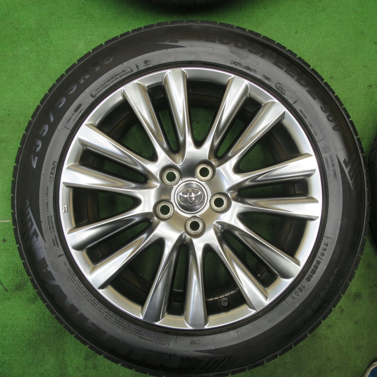 バリ溝!22年!キレイ!9分★トヨタ 60系 ハリアー プレミアム 純正 235/55R18 ミネルバ ECOSPEED2 SUV 18インチ PCD114.3/5H★5062301TTノ