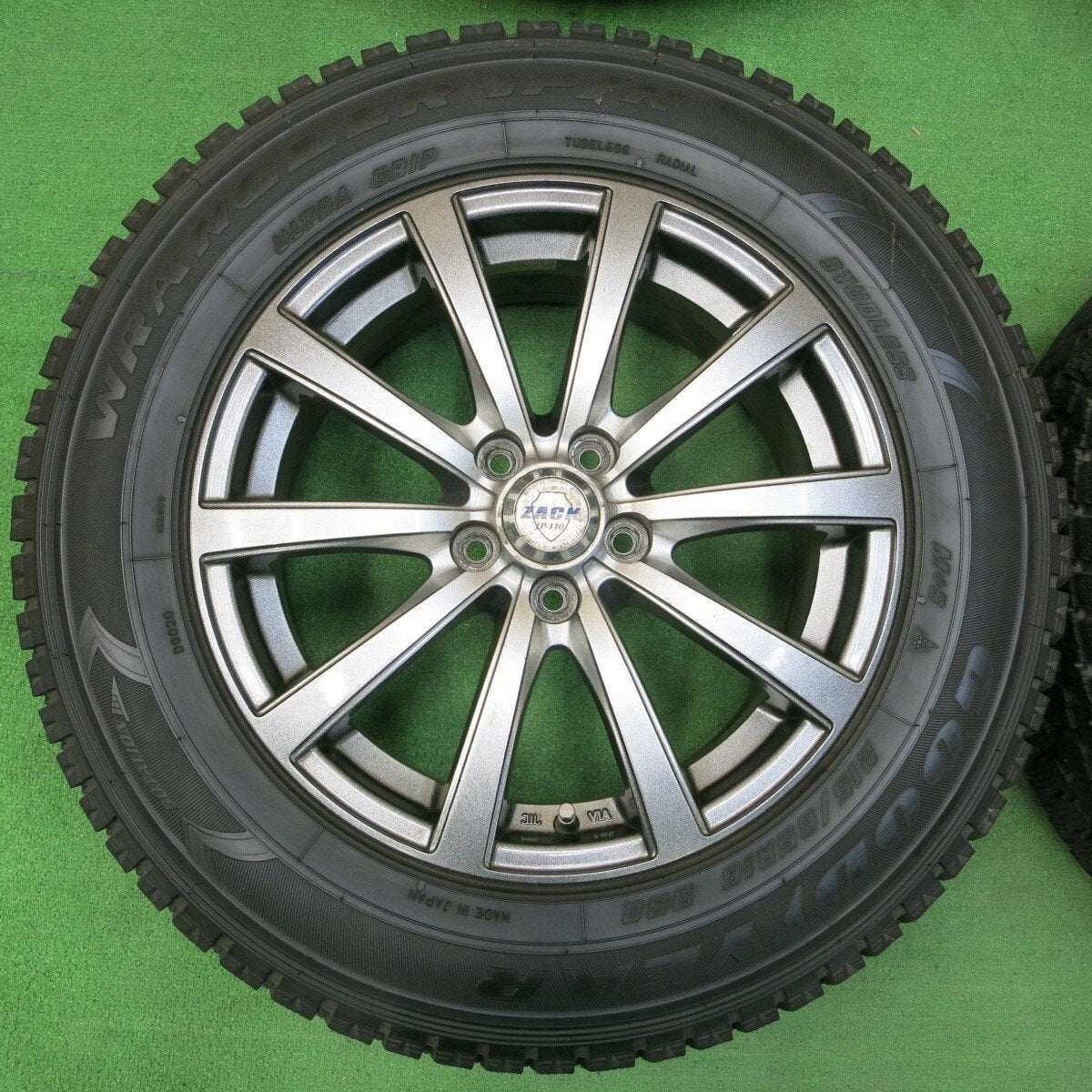 バリ溝!9分★フォレスター等 215/65R16 スタッドレス グッドイヤー ラングラー IP/N ZACK JP-110 PCD100/5H★4042401イス