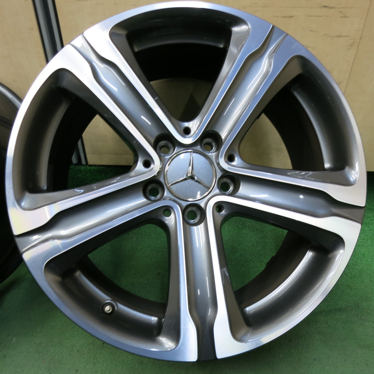 4本価格★ベンツ GLCクラス X253 純正 ホイール 18インチ 18×8J PCD112/5H★5051301SYホ