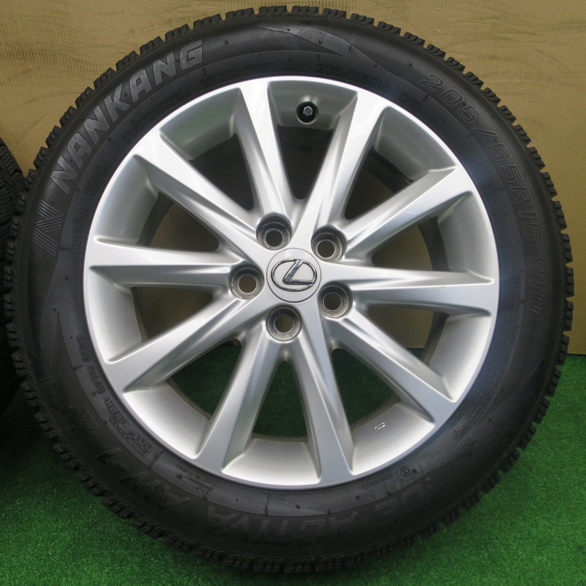 バリ溝!21年!キレイ!9分★レクサス CT 純正 205/55R16 スタッドレス ナンカン アイスアクティバ AW-1 16インチ PCD100/5H★5121407NKス