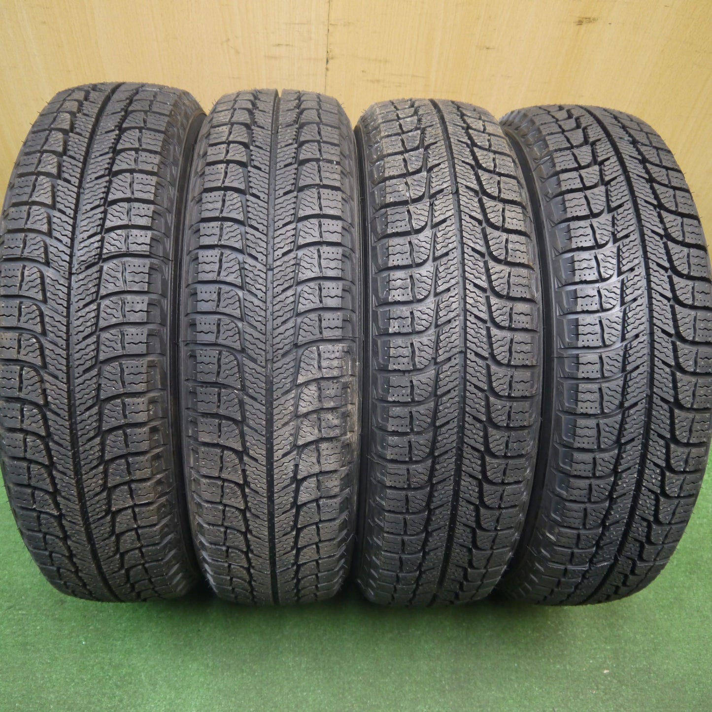 ほぼ未使用!キレイ★スタッドレス 155/65R14 ミシュラン X-ICE XI3 SEIN ザイン 14インチ PCD100/4H★6010909Hス