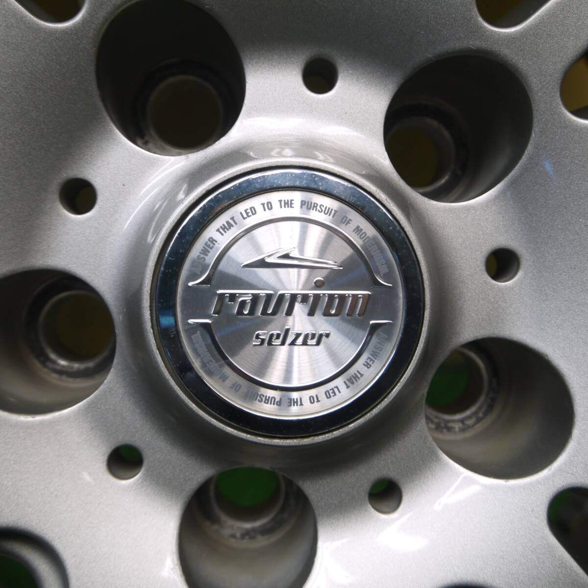 キレイ★スタッドレス 205/60R16 グッドイヤー アイスナビ6 ravrion selzer ラブリオン 16インチ PCD114.3/5H★5010704Hス