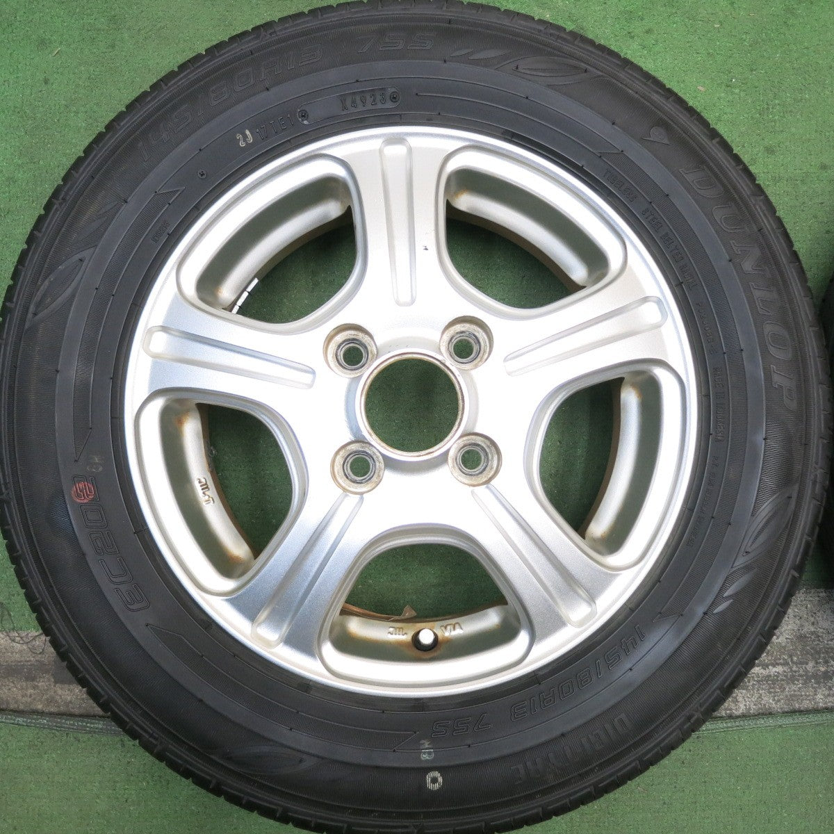 4本価格!23年★145/80R13 ダンロップ EC202 FEID 社外 アルミ 13インチ PCD100/4H★5092806HAノ