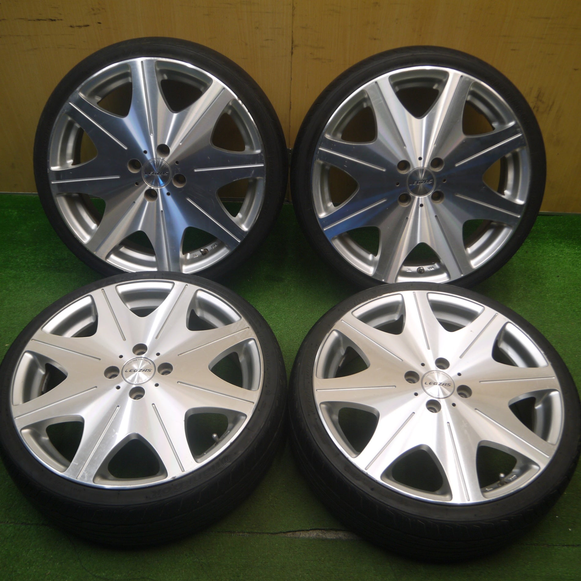 送料無料] 4本価格☆LEGZAS D800 165/40R17 ハンコック ベンタス V8 RS 