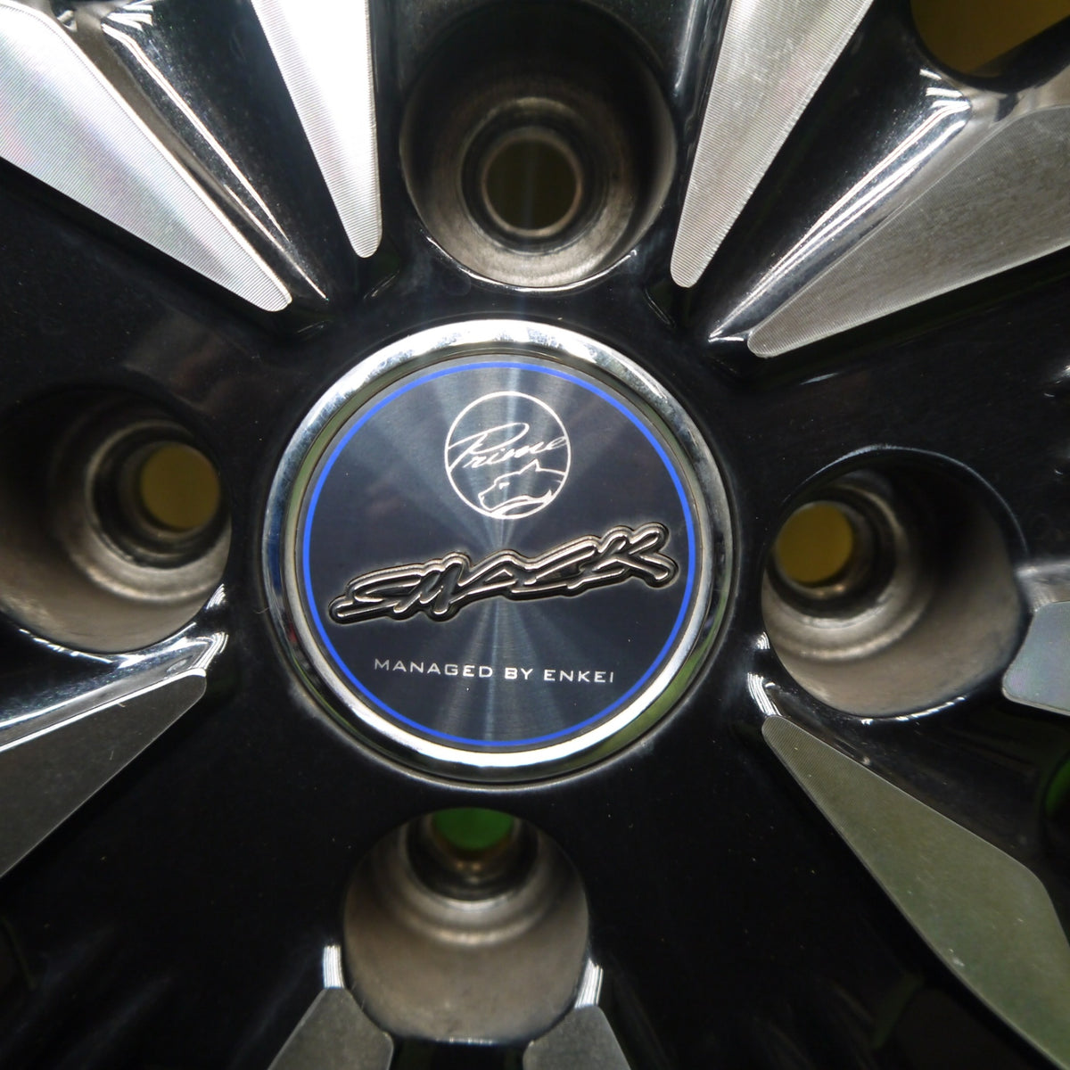バリ溝!23年!ほぼ10分★スタッドレス 185/60R15 ネクセン WINGUARD ice2 SMACK ENKEI ヴァルキリー スマック エンケイ 15インチ PCD100/4H★6022008Hス